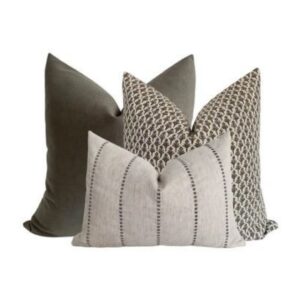 cushions 8
